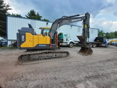 USED 2024 Volvo EC140EL