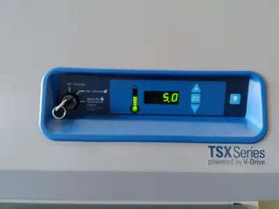Themo Scientific TSX4505GA Glass Double Door Refrigerator 45.8Cf (2020)