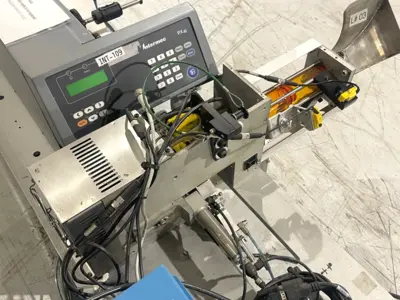 Used Unbranded Automatic Label Applicator System Pressure Sensitive Labelers Michigan US | Maverick Industrial Sales #1489964