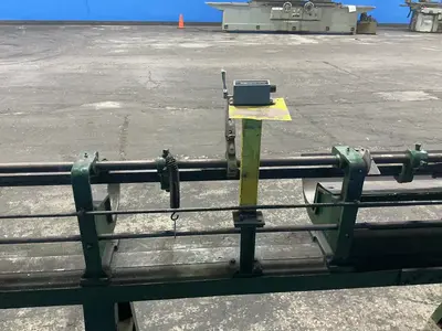 Used THE LEWIS MACHINE CO. 2CG Wire Straighteners & Cut-Offs Ohio US | HGR 24 #1415136