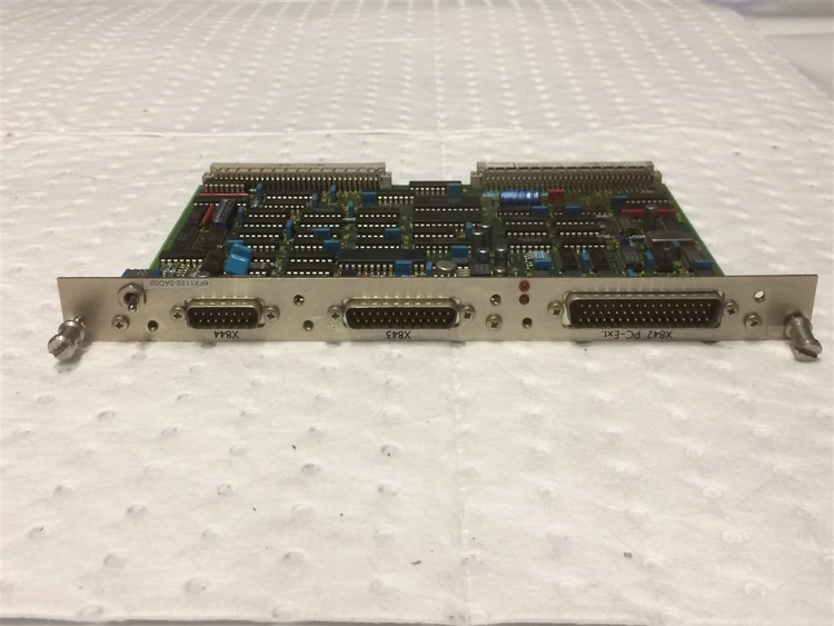 Used SIEMENS 6FX1122-2AD02 (6)-NC-PLC KOPPLUNG 8MHZ Misc Electrical & Power Parts BE | Apt International N.V #363798