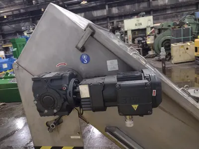 CRYSTAL FILTRATION CONTINUOUS FILTER COOLANT SYSTEM, WITH DRAG-OUT CONVEYOR : YOBRO #25069