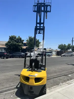 Used 2012 KOMATSU FG25T-16 Misc Forklifts California US | Lillo Machinery #1399247