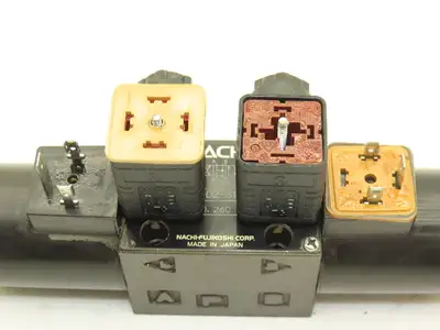 Nachi Hydraulic Directional Control Solenoid Valve 24VDC