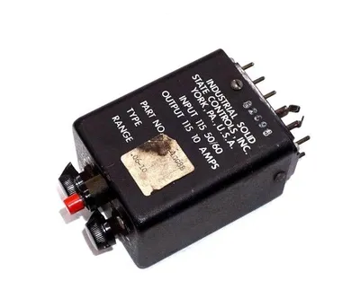 USED ISSC 1013-1GG8B SOLID STATE TIMER 10131GG8B