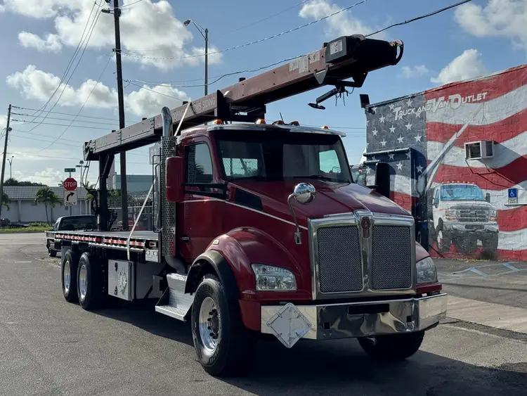 Used 2016 KENWORTH T880 Flatbed Trucks Florida US | Truck and Van Outlet #1509209