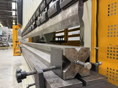 Used U.S. INDUSTRIAL US200-13AC Press Brakes Georgia US | The Equipment Hub #1278760