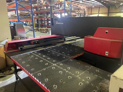 2011 AMADA AE 2510 NT CNC Turret Punch Press | MacLean Machinery Network LLC (2)