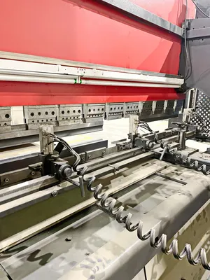 2011 AMADA RG-M2-1003 Press Brakes | CNCsurplus (7)