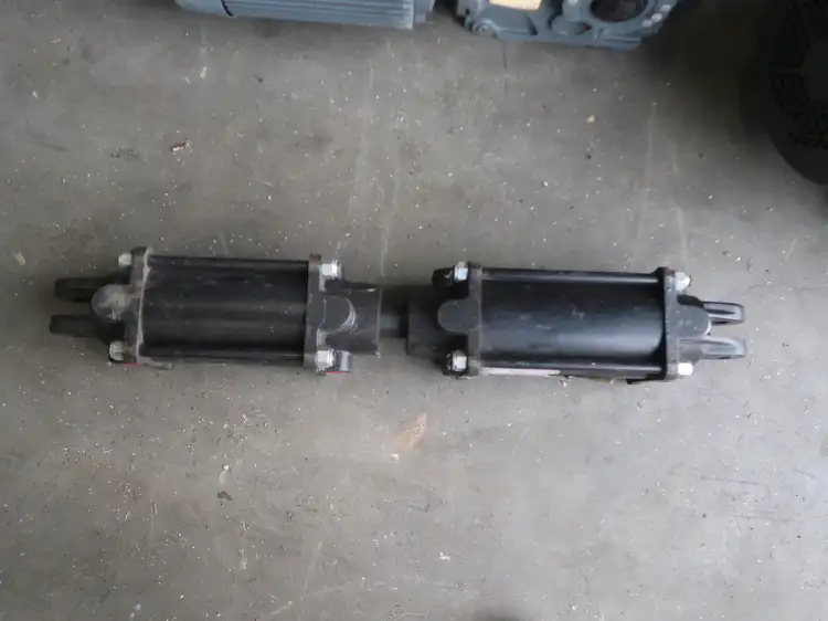 Used WESTCOAST R4CR5+4A2A1A1A Parts (Hydraulics and Pneumatics) British Columbia CA | Lenmark #266413