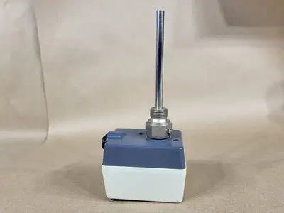 NEW JUMO ATH-2