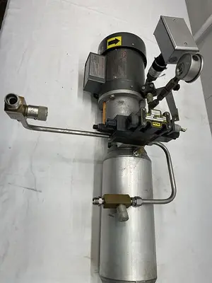 Used LINCON LINCON TP5339C HP 3/4 PH3 HZ60, PARKER D1VW8CNYCF, OMEGA PSW800 Parts (Hydraulics and Pneumatics) | ND Industrial Surplus #1215318