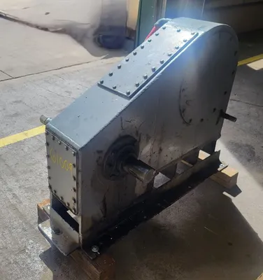 USED POSITIVE DISPLACEMENT PUMP CHAIN CASE