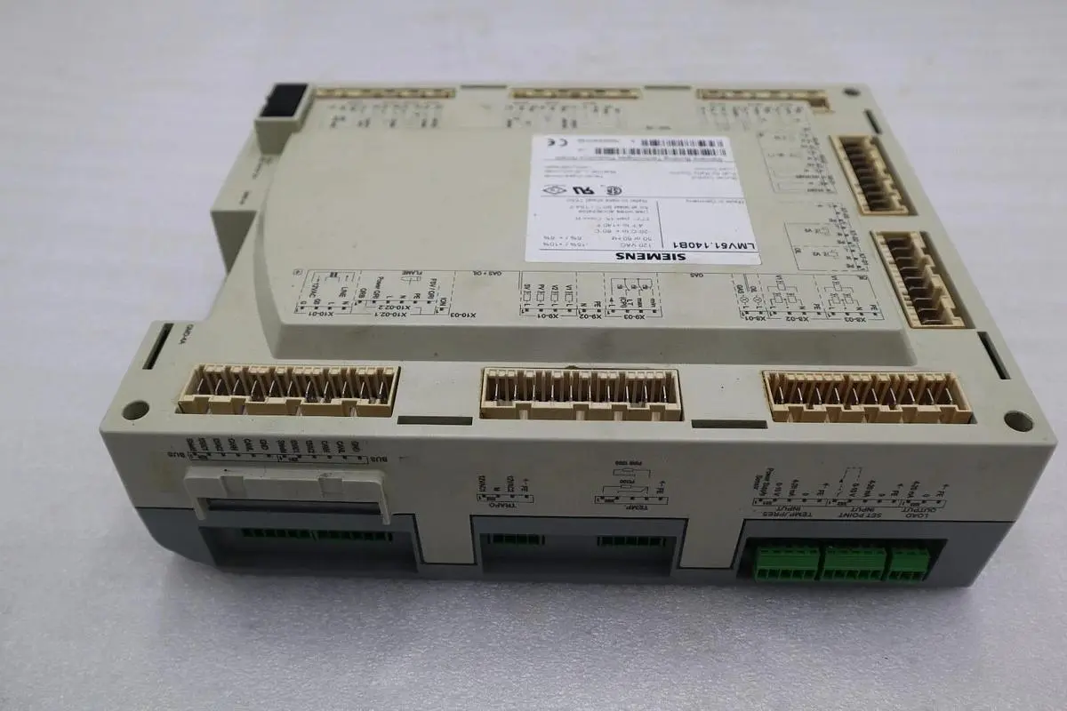 Siemens LMV51.140B1 Burner Control Fuel Air Ratio Load Landis Staefa STOCK 5302