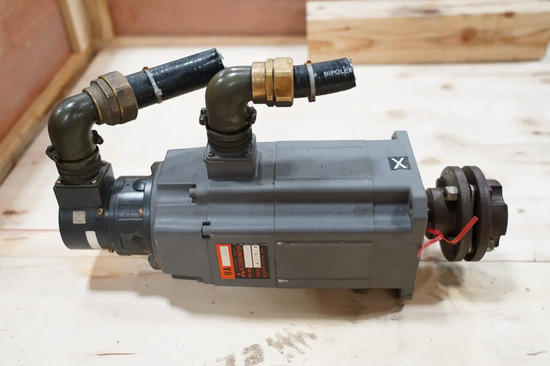 Mitsubishi AC Servo Motor
