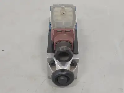 NEW REXROTH 3WE6A9-51/BG24NZ55L