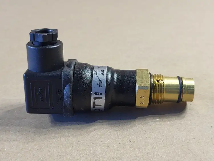 Used PARKER FMU T1 U12H Parts (Hydraulics and Pneumatics) British Columbia CA | Lenmark #264732
