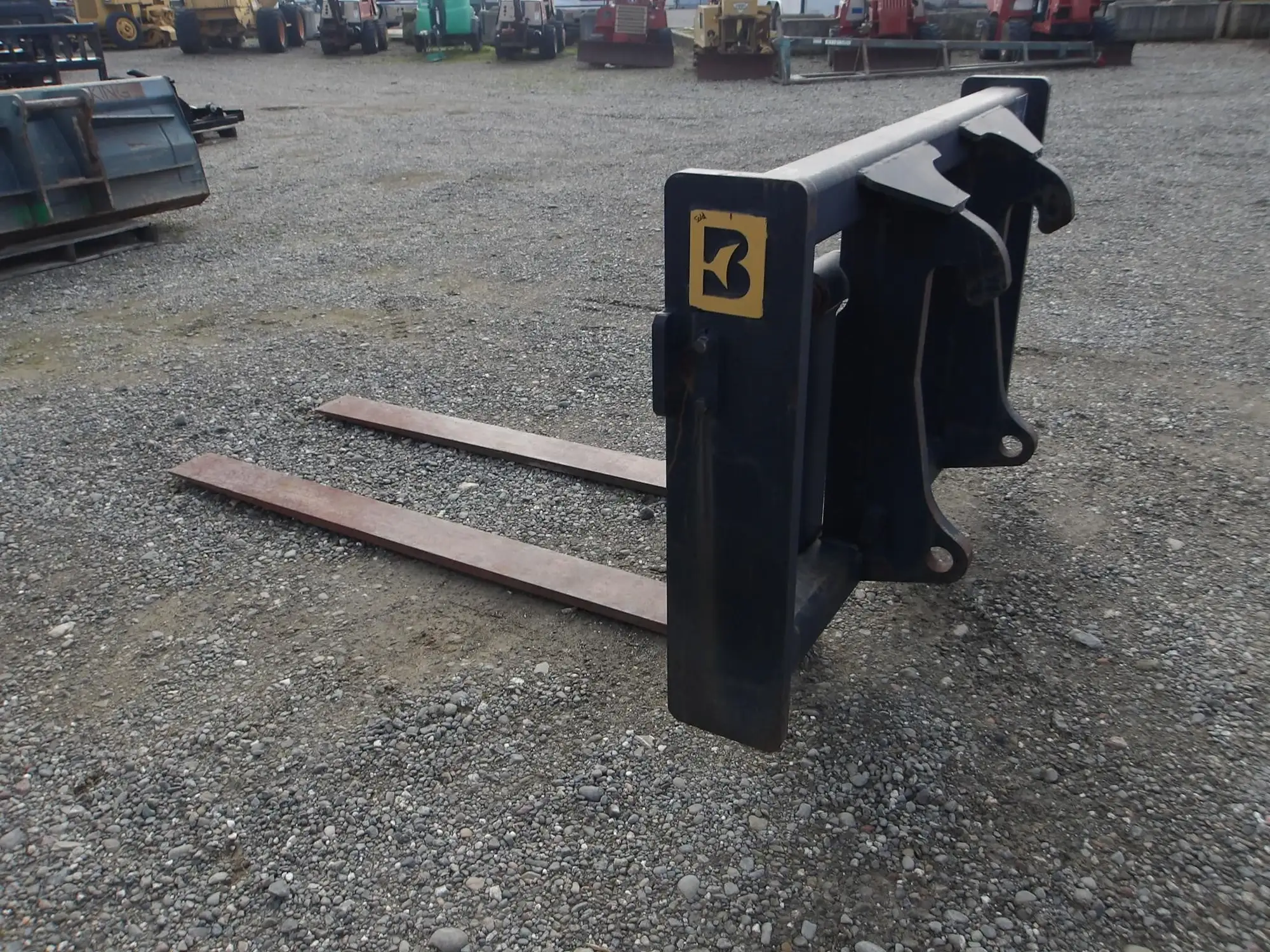 Used CATERPILLAR IT Pallet Forks California US | Western Trencher & Equipment, Inc. #1497741