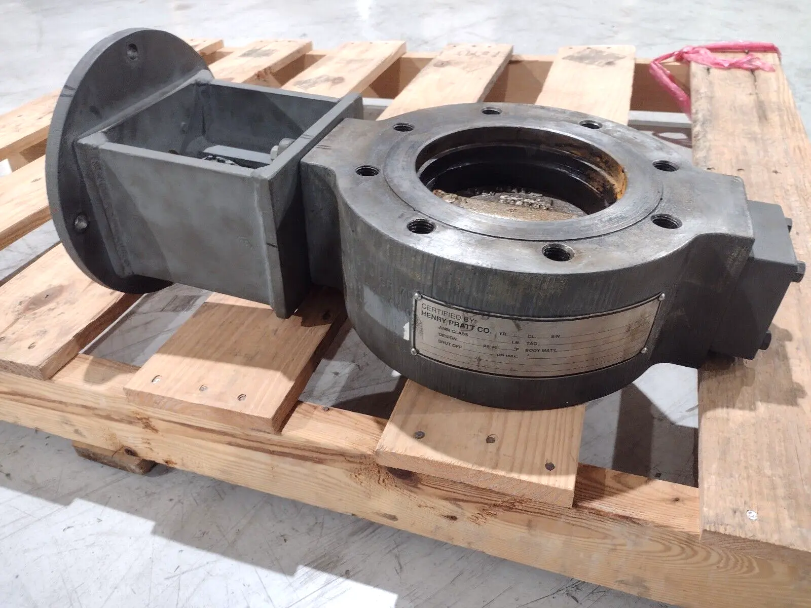6" 150lb | Pratt Butterfly Valve 6" 150 lb NEEDS REPAIR - For parts or not working