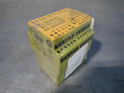 NEW PILZ PNOZX9100120VAC/24VDC