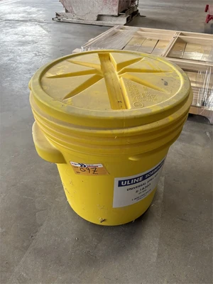 Used ULINE "S-18303" Janitorial Equipment Texas US | MachineryMax #1488326