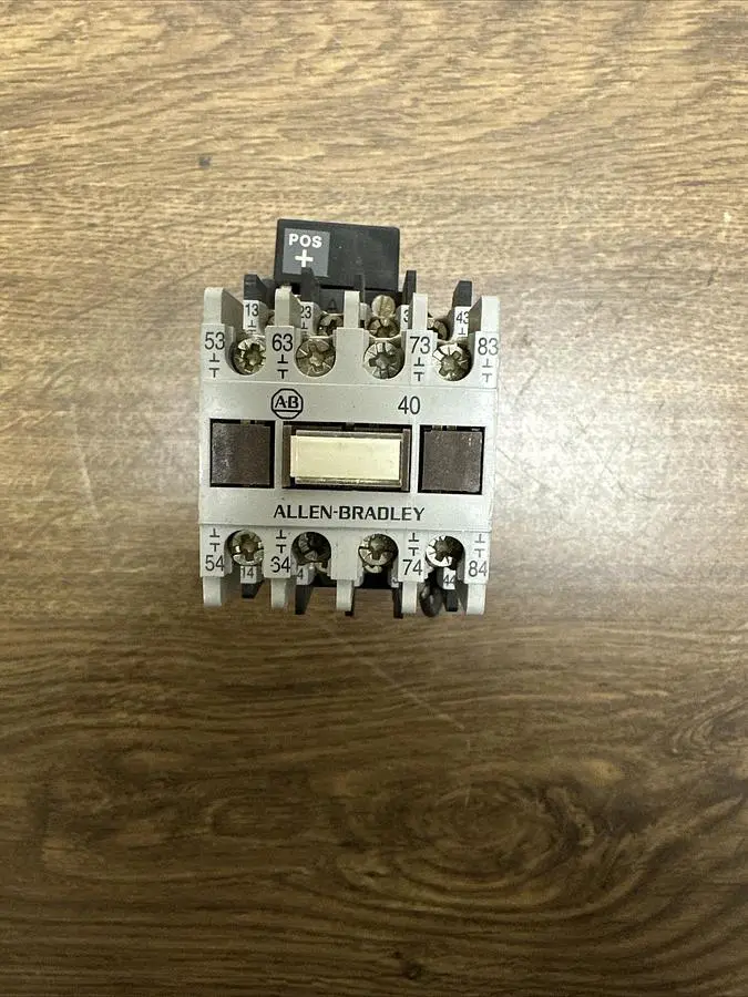 Used ALLEN-BRADLEY 700DC-F400 PLC Contactors | Surplus Asset Holdings #1227591