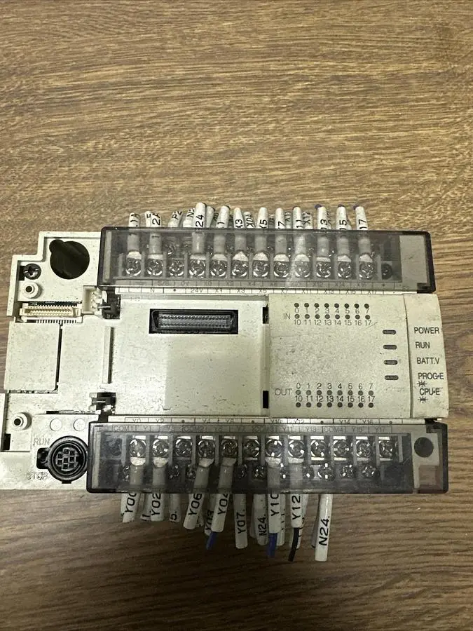 USED MITSUBISHI FX2N-32MR-ES/UL