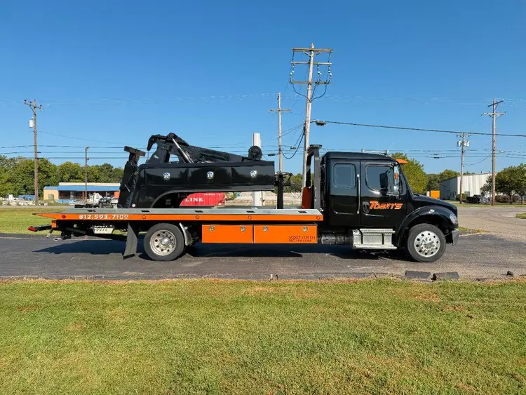 Used 2024 _UNKNOWN_ _UNKNOWN_ Tow trucks Ohio US | Myron Bowling Auctioneers Inc #1504732