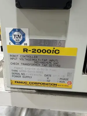 Used 2019 FANUC FANUC R-2000IC/210F Robots Michigan US | Aucto #1332199