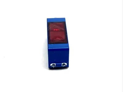 P1KL002 | Wenglor P1KL0010-42C4-111680-ZJ-YA2 Retro-Reflex Sensor, Universal - New – Open box