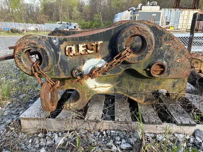 Quest Excavator Quick Attachment Hydraulic quick coupler