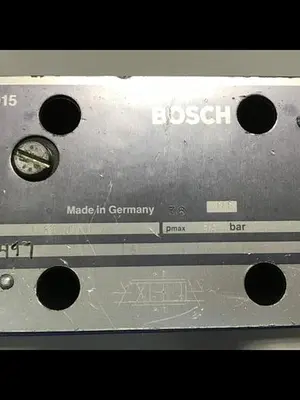 USED BOSCH 0 811 404 843