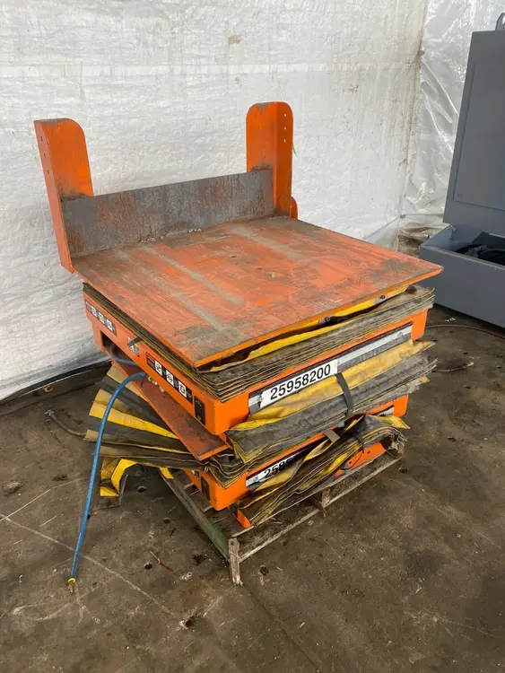 Used 2005 KNIGHT ALT 3640 Pallet Positioners Ohio US | G-2000, Inc. #1080469