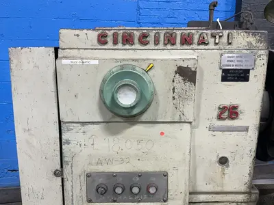 Used CINCINNATI LATHE AND TOOL CO. 26 Engine Lathes Ohio US | HGR 24 #1280640