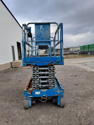 USED 2016 Genie GS-4047