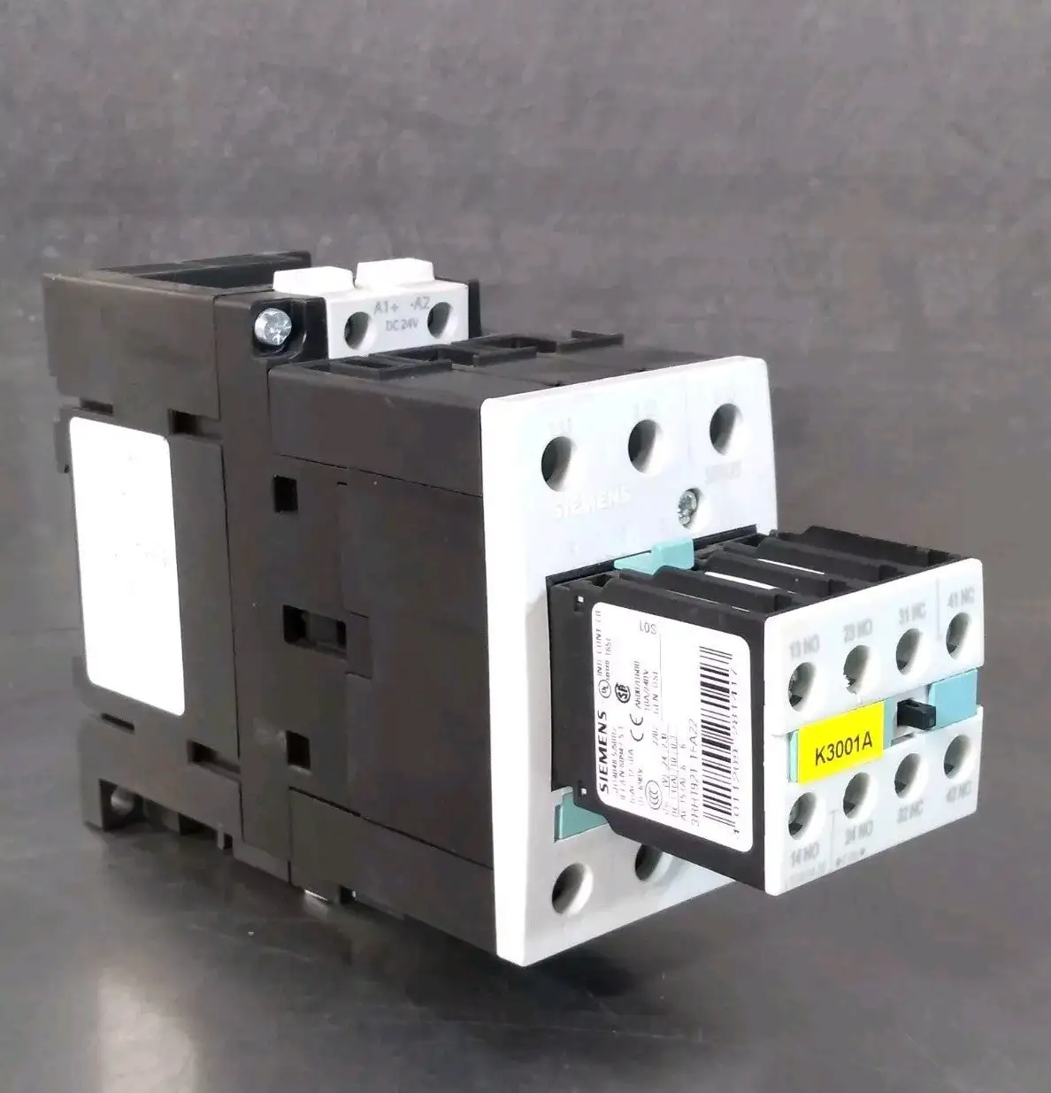 Siemens 3RT1034-1B.0 w/ 3RH1921-1FA22 Contactor Relay Loc4D42