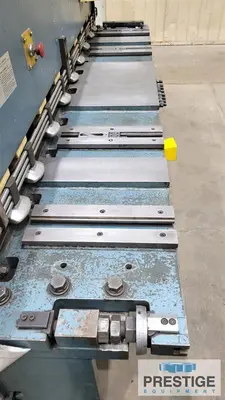 USED 1986 AMADA M-2060