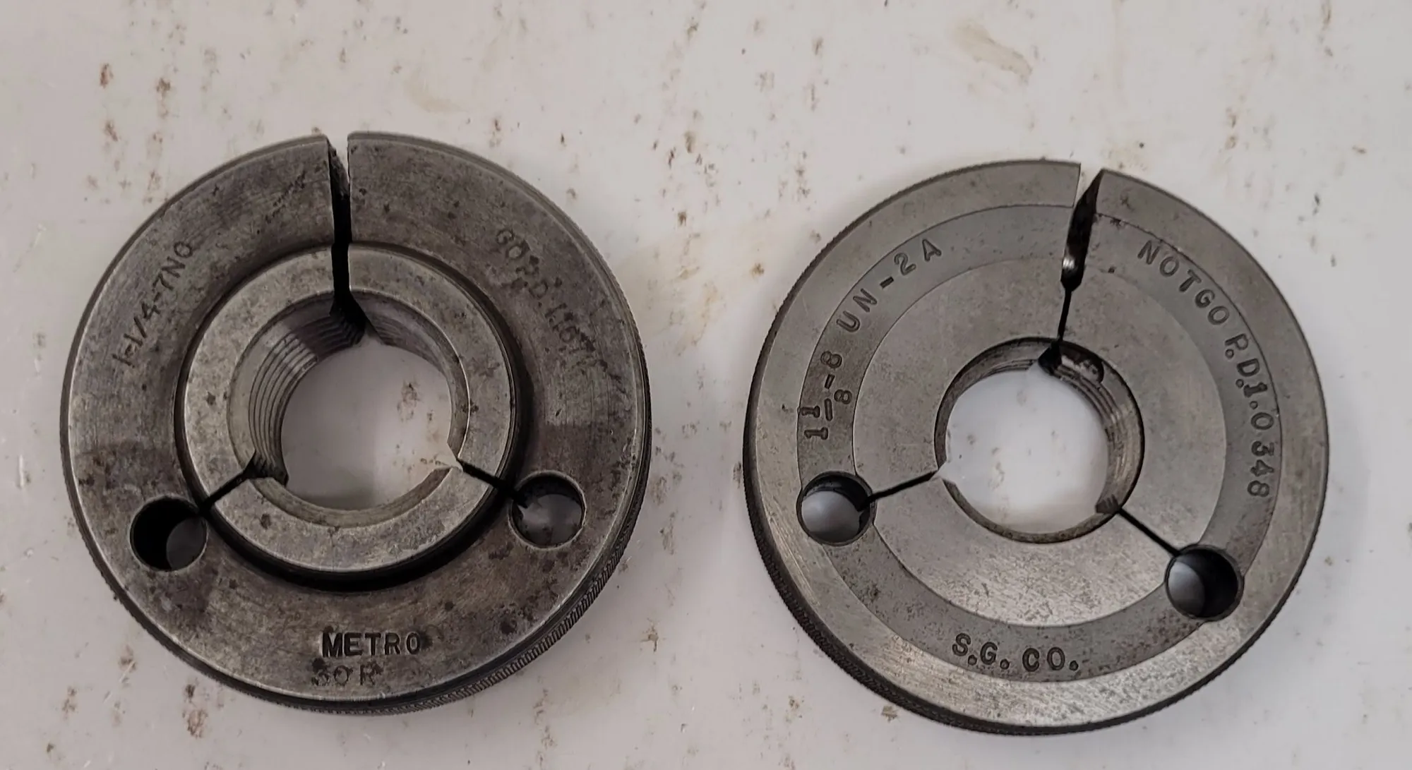Unbranded Thread Ring Gauges – GO/NO GO – Various Sizes – Set of 2