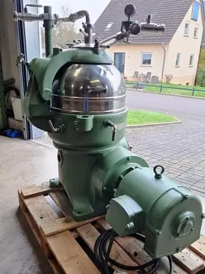 Westfalia KG 8006 chamber bowl centrifuge, 316SS.