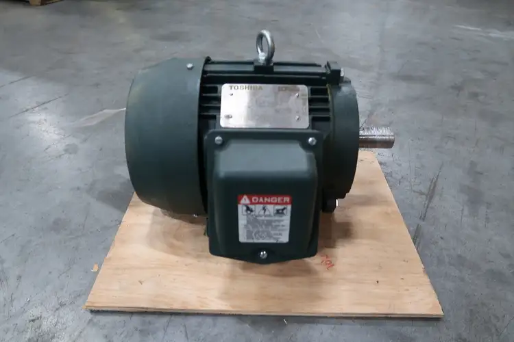 Used TOSHIBA 0032XSSC41A-P Motors (misc) British Columbia CA | Lenmark #248417