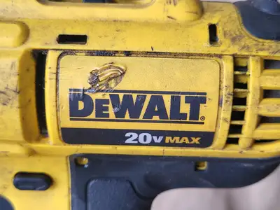 USED DEWALT DCD771