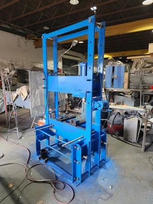OTC Series YD-50 50 Ton H Frame Hydraulic Press
