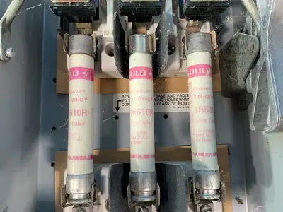 Used SIEMENS F351 Switchgears Ohio US | HGR 24 #1425372