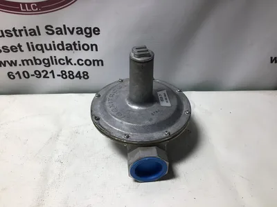 Maxitrol 325 7 L Series Gas  Line Pressure Regulator 1-1/4 Inch