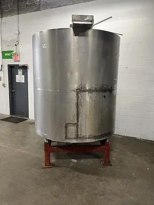 1,000 Gallon SS Tank