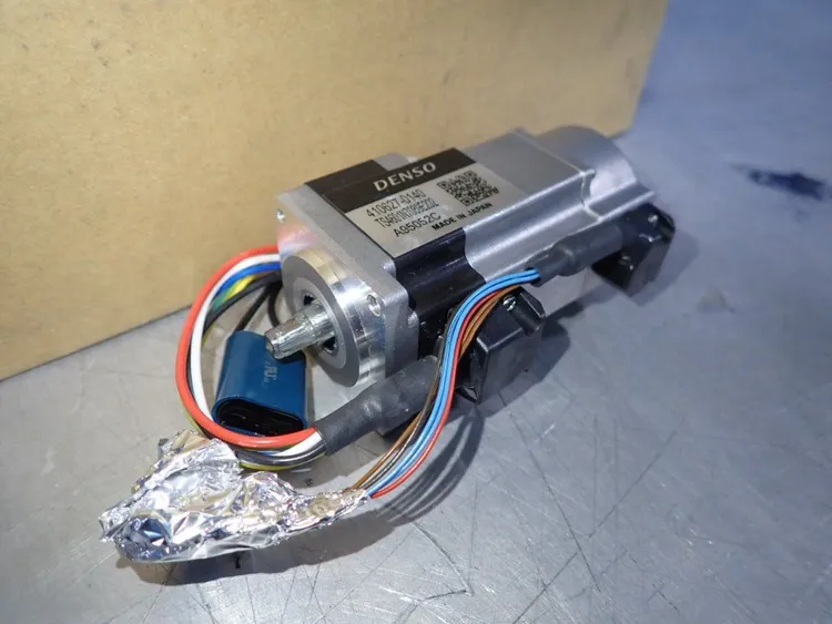 New | in-Stock DENSO 4106270140 Motors (misc) Ohio US | HGR 24 #784403
