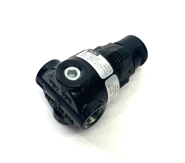Used Parker Pneumatic Regulator 1/4" NPT Ports 300psi Max Pressure Air Pressure Regulators Michigan US | Maverick Industrial Sales #1389795