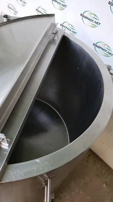 Tank stainless steel Jacketed Tank 142 US gal # 1070