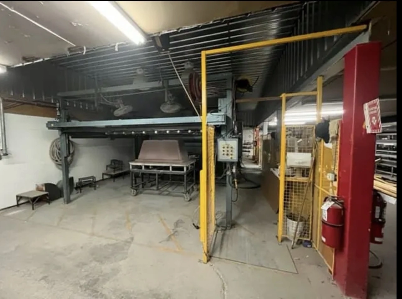 Used SHUMAN DHXJ Single Station Thermoformers 203025 | PlastiMach Corp