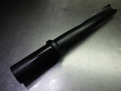 AMEC 51 APX Coolant Thru 5xD Indexable Drill 2" Shank W5105H-200F (LOC2214)